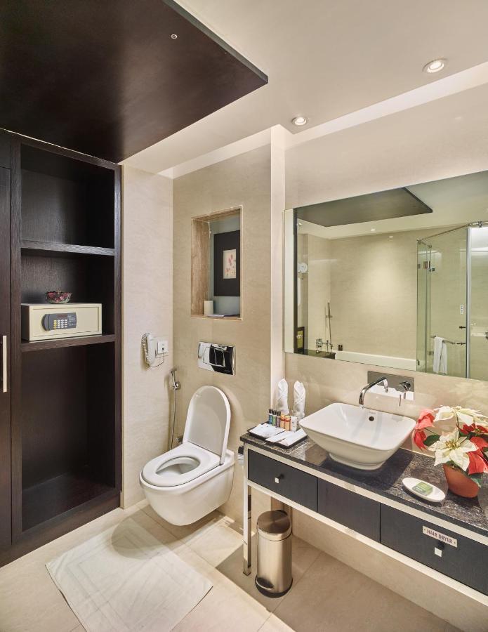 Hycinth Hotels Тривандрум Экстерьер фото