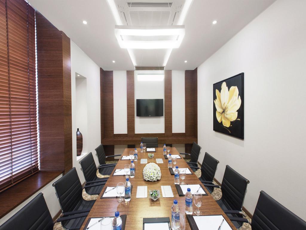 Hycinth Hotels Тривандрум Экстерьер фото