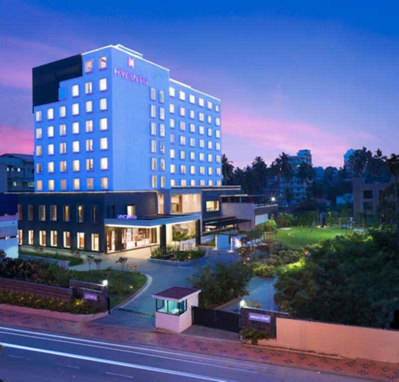 Hycinth Hotels Тривандрум Экстерьер фото